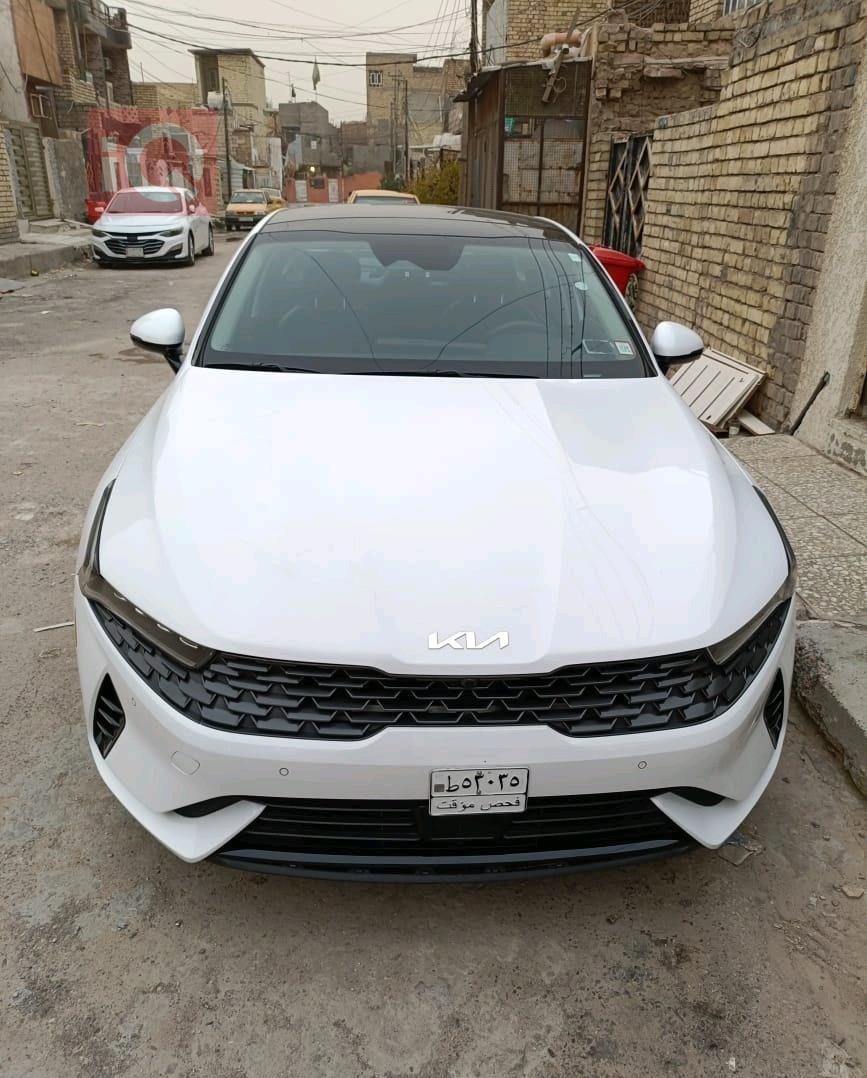 كيا K5